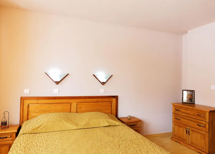 Forest Nook Apart Otel Pamporovo